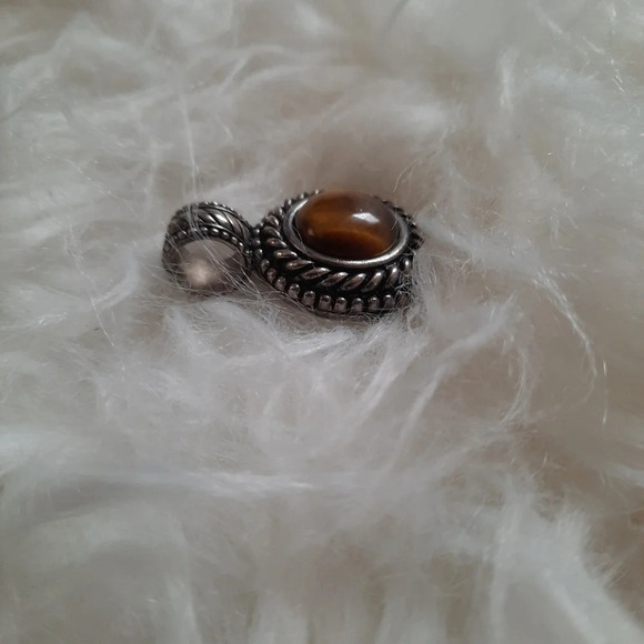 Premier Designs Antique Silver Pewter Brown Tiger Eye Cabochon Pendant - Picture 8 of 8